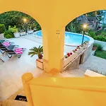 3 Bedroom Cozy In Viskovo