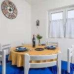 3 Bedroom Cozy In * Viskovo