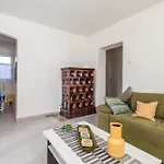 3 Bedroom Cozy In 公寓 Viskovo