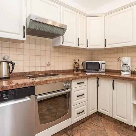 3 Bedroom Cozy In * Viskovo