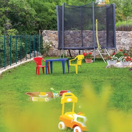 3 Bedroom Cozy In Appartamento *